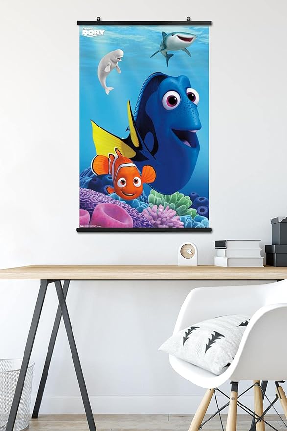 Trends International Disney Pixar Finding Dory - Dory Wall Poster, 22.375" x 34", Premium Poster & Clip Bundle