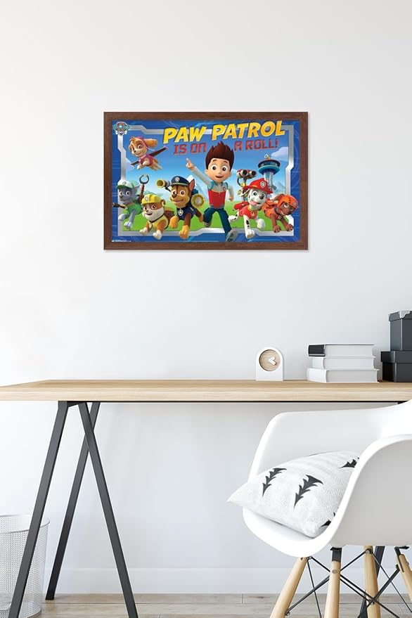 Nickelodeon Paw Patrol - Crew Wall Poster, 22.4L" x 14.7W", Mahogany Framed Version