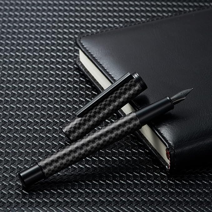 Hongdian Black Forest Carbon Fiber Fountain Pen Medium Nib Modern Design Smooth Writing Pen with Refillable Ink Converter and Metal Pen Case Set