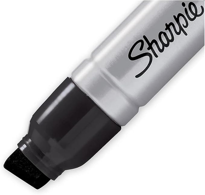 Sharpie Magnum Permanent Markers, Oversized Chisel Tip, Black, 12 Count - Office, Home, Teacher Supplies, Great for Poster Boards