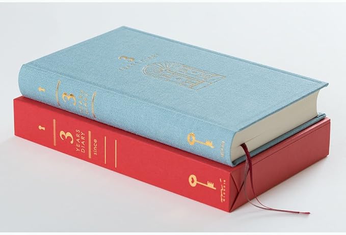 Phil design Three Years Diary/Design Phil Green Diary 3 Years Continuous Use Door Light Blue 12,394,006