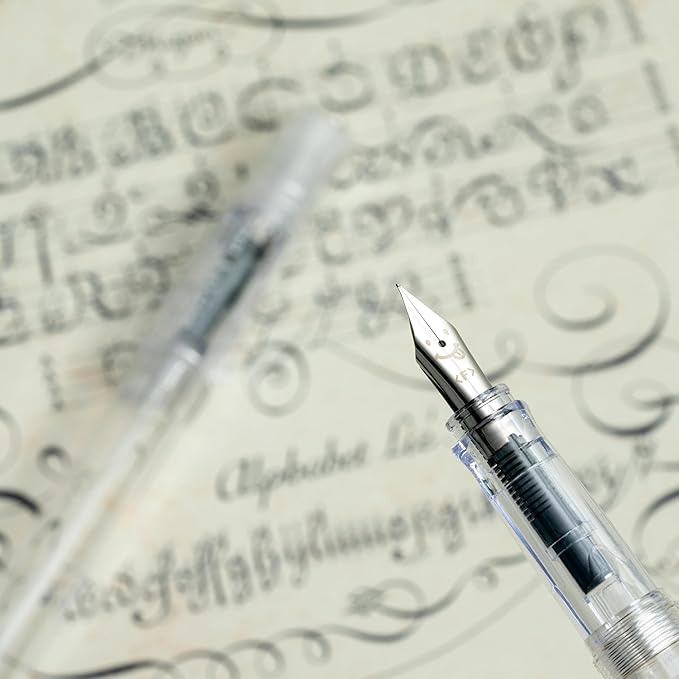 PILOT Kakuno Fountain Pen, Clear Barrel, Medium Nib (10822)