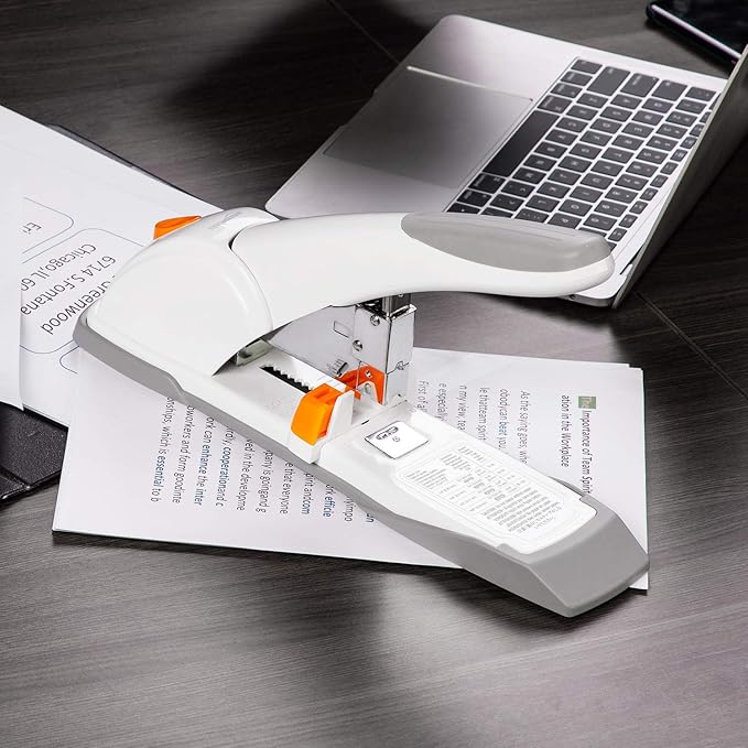 Amazon Basics Heavy Duty Stapler, 130 Sheets High Capacity, Large Office Stapler with 1000 Staples, White