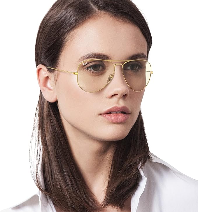 Ray-Ban RB3025 Classic Photochromic Aviator Sunglasses