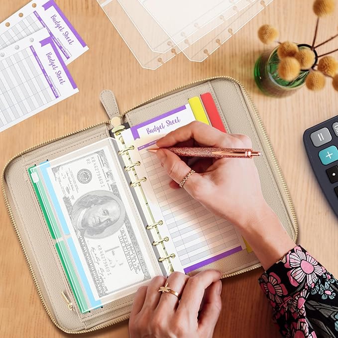 SEEKIND A6 Budget Binder, Money Saving Binder with Zipper Envelopes, PU Leather Wallet Budget Planner,Cash Envelopes and Expense Budget Sheets for Budgeting (Apricot)
