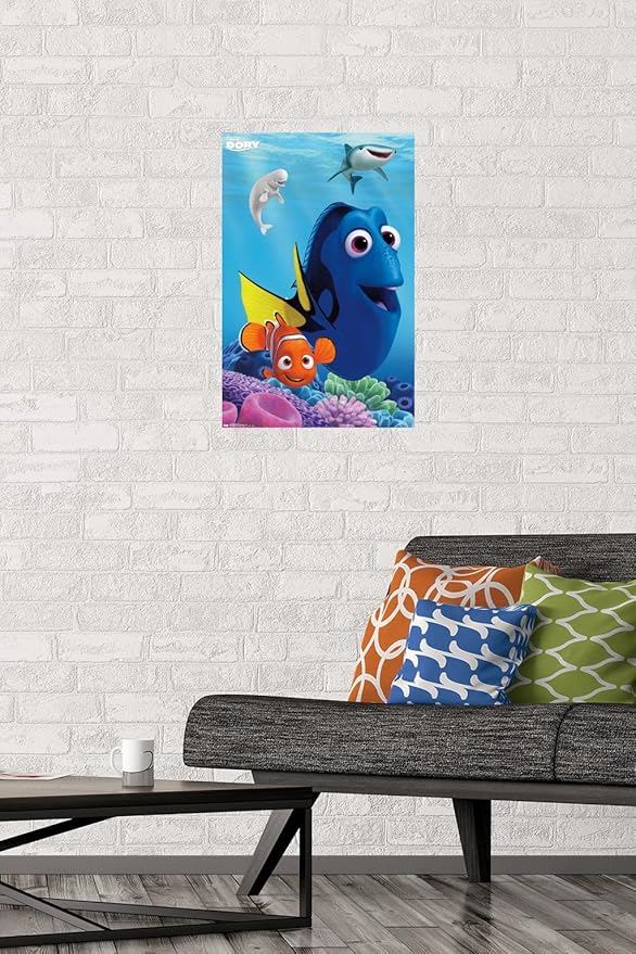 Trends International Disney Pixar Finding Dory - Dory Wall Poster, 14.725" x 22.375", Premium Poster & Mount Bundle