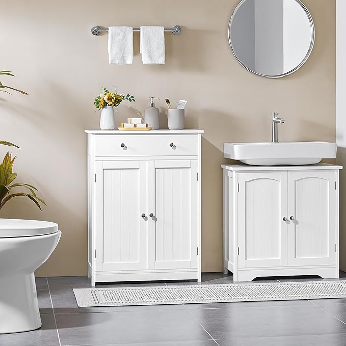 Yaheetech Bathroom Storage Cabinet with 1 Drawer and 2 Doors, Bathroom Floor Cabinet with Adjustable Shelf, Wooden Storage Units for Living Room, Entryway, Small Space,White