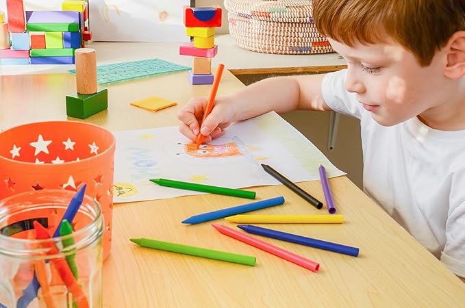 BIC Kids Plastidecor Colouring Crayons, Crayons for Drawing and Crafts, Assorted Colours, Pack Of 24
