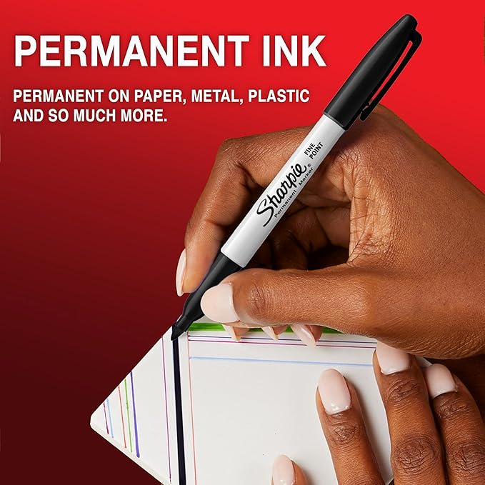Sharpie Permanent Marker | Fine Point for Bold Details | Black Ink | 1 Marker Pen