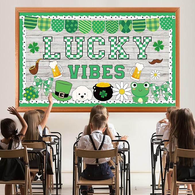 St.Patrick's Day Bulletin Board Decoration Set Green Shamrock Paper Cut Outs Lucky Vibes Bulletin Board Set for St.Patrick’s Party Supplies Home Office School Classroom Chalkboard Wall Decor